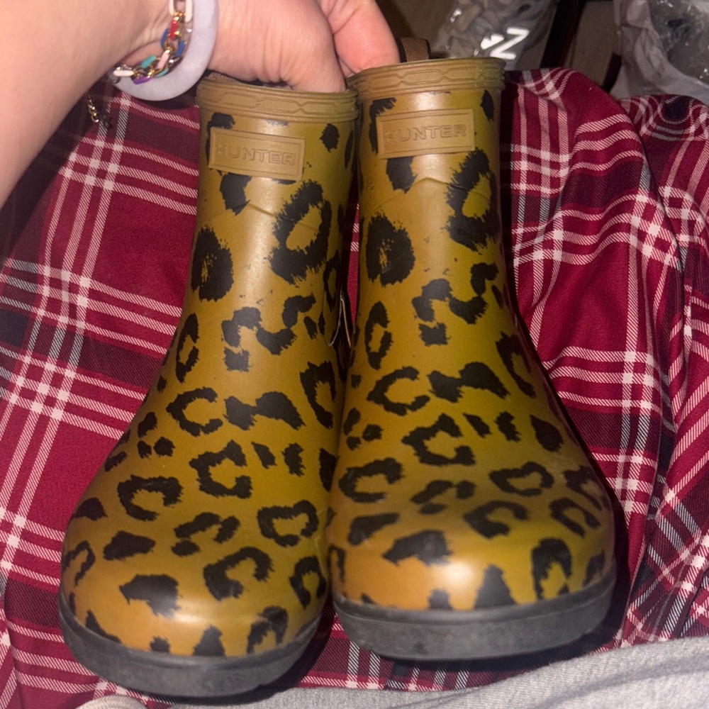 Hunter Olive Leopard Print Ankle Boots
